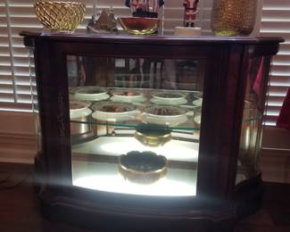 Extremely nice mahogany lighted display cabinet, reasonably priced for your collection. 