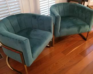 Great pair of chairs. Sold separately. 