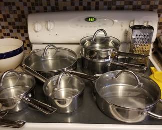 Wolfgang Puck cookware 