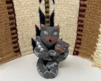 Signed Tsosie Storyteller Pottery Cat Figure Rug
