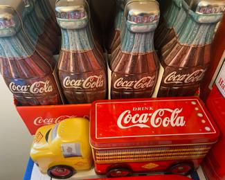 Large Coca-Cola memorabilia collection
