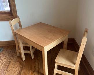 child's  table & chairs