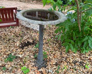 Bird bath
