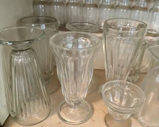 Ice cream glassware