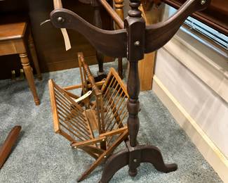 Quilt rack and magazine rack