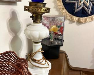 Table lamp, fiber optic rotating flower lamp