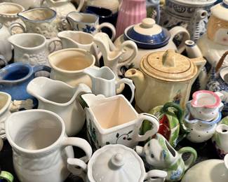 Pitchers, teapots and creamers