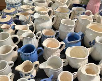 Pitchers, teapots and creamers
