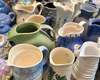 Pitchers, teapots and creamers