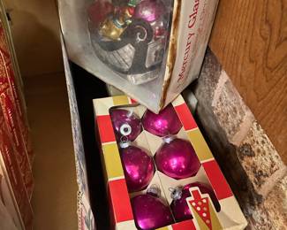 Vintage Christmas ornaments (Shiny Brite, and more)