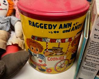 Raggedy Ann and Andy cookie jar