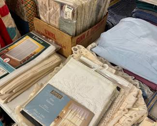 Linens (sheets, pillows, towels, table cloths and more)