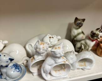 Cat salt and pepper shakers