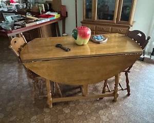 Ethan Allen Table
