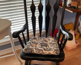Rocking Chair 