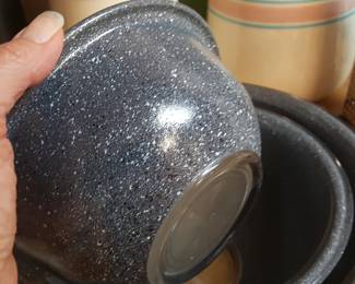 Granite Speckle Pyrex Bowls