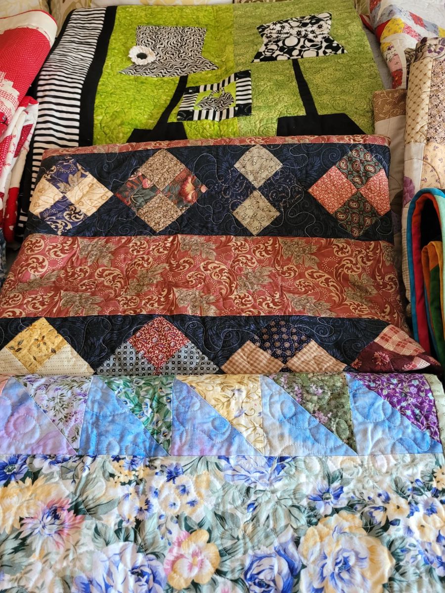 QUILTERS DREAM WESTWOOD ESTATE SALE SAT MAY... starts on 5/4/2024