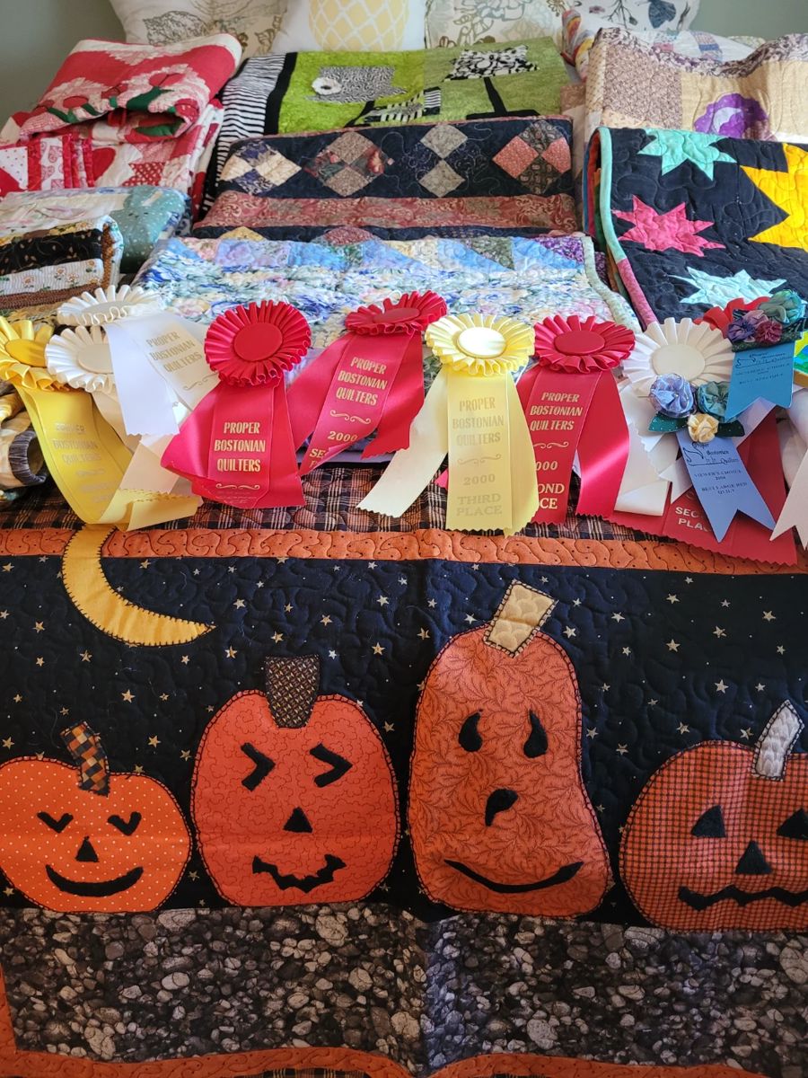 QUILTERS DREAM WESTWOOD ESTATE SALE SAT MAY... starts on 5/4/2024