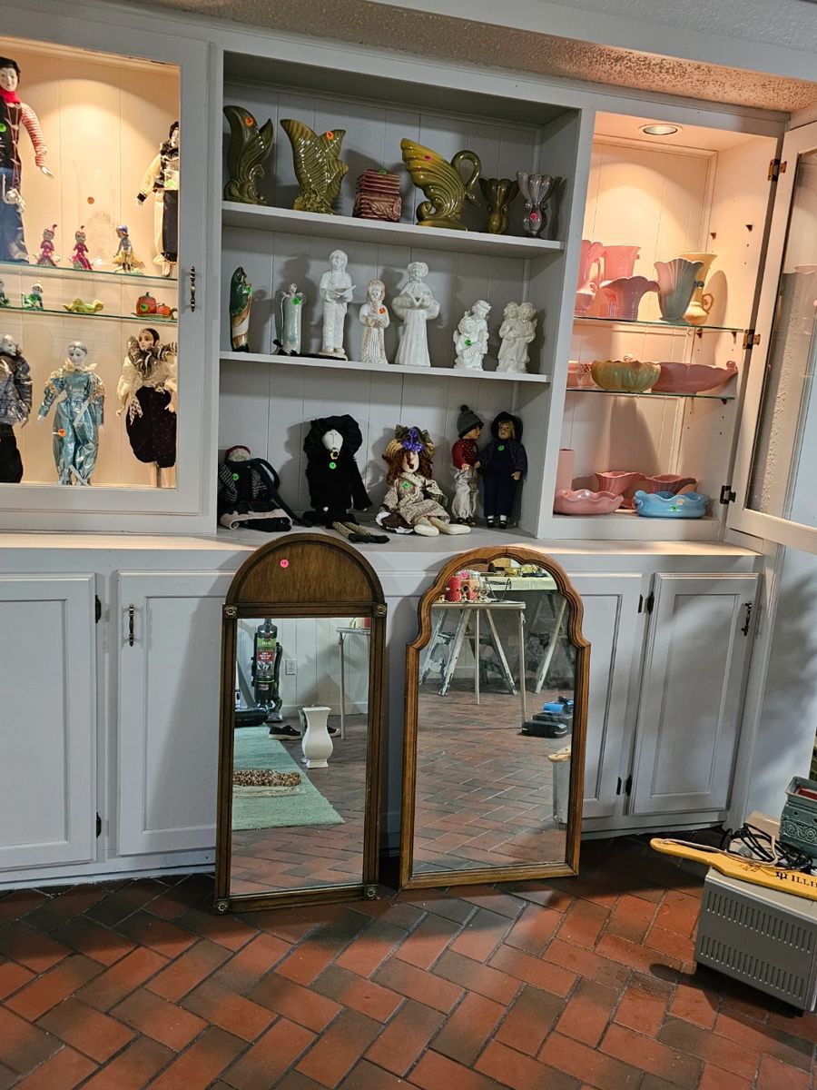 Mime Collectables, Pottery Collections, Decorative mirrors, Misc. collectibles.