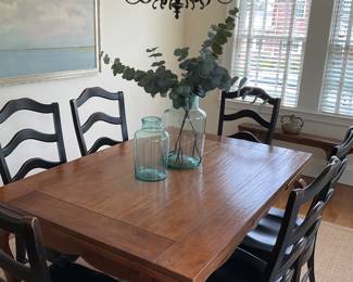 60X42 EXPANDS TO TO 81 OR 102 WITH LEAVES