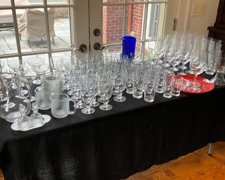 GLASSWARE INCLUDING REIDEL WINE GLASSES