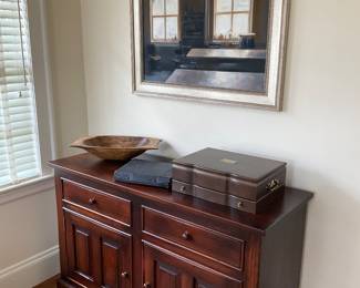 WOODEN SIDEBOARD 51X19X34