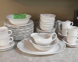 Pfaltzgraff Dinnerware