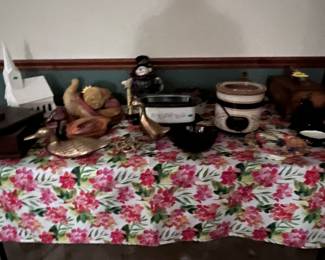 Crock Pots and Small Appliances 