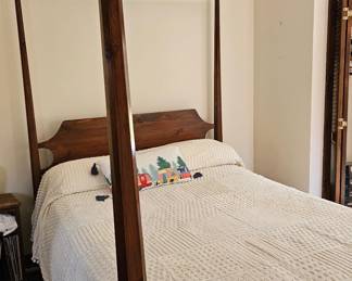Four Post Bed Frame 