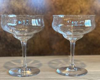 Pair of Coupechampagne glasses