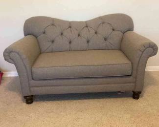 Love Seat Taupe Reserve $300 Buynow $400