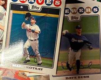 LARGE BOX OF SPORTS CARDS