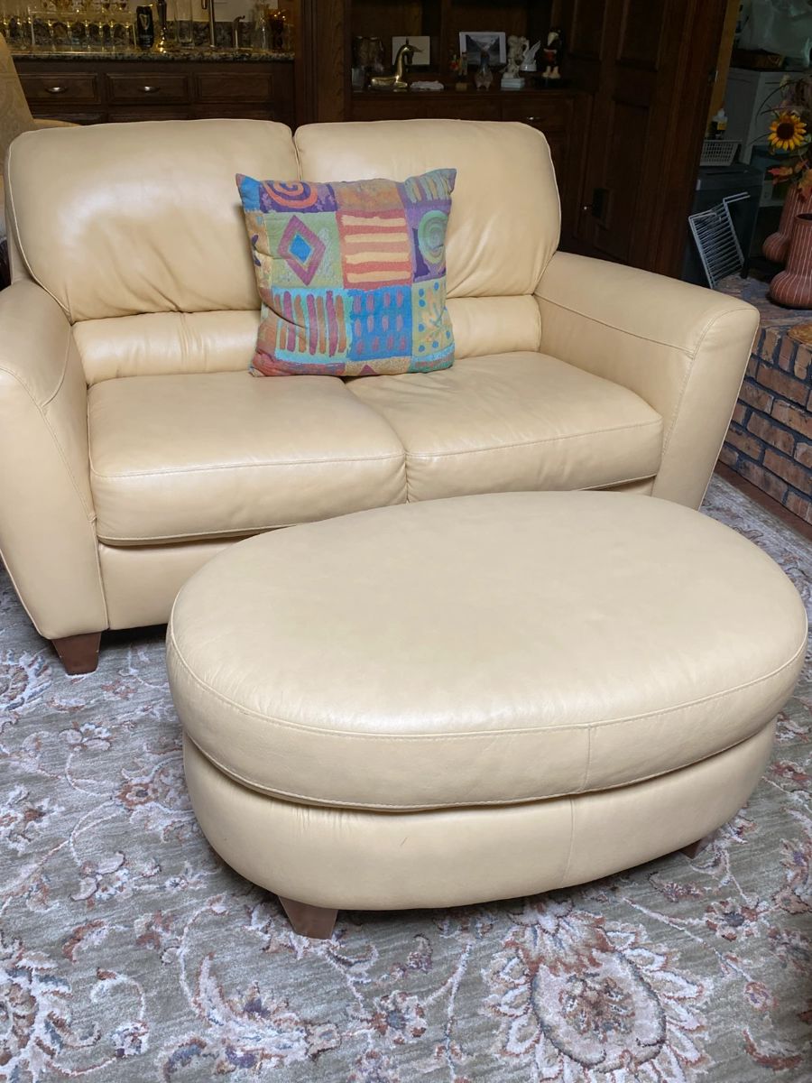 Leather loveseat & ottoman