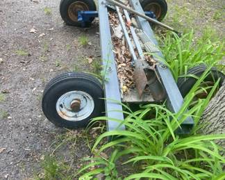Tow Dolly. $400 or B.O. 
