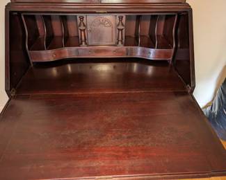 Darnell Furniture Sectretary