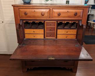 Butlers Secretary Cira 1859