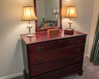 Hungerford - Dresser with Mirror