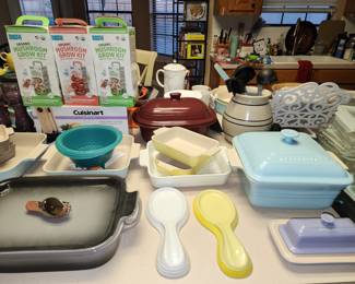 Pamper Chief - Lots of Le Creuset Pots, Casserole Dishes, Other Kitchen Items - ALL BRAND NEW