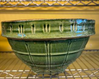 1920's Earlu McCou Bpw; - Base is flawed