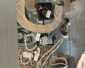 Beautiful pearl collars