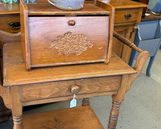 Oak Wash Stand with ide towel bars.  Nice Vintage 1970's Bread Box and pottery pitcher