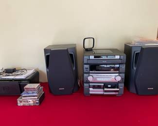 Aiwa shelf stereo system