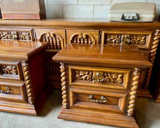 Solid Wood bedroom set