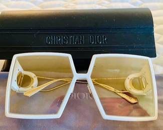 Christian Dior Sunnies