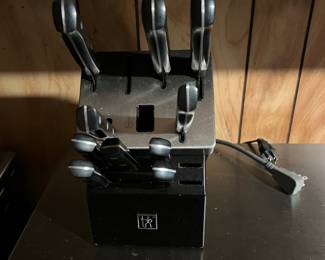 Zwilling knife block and knives