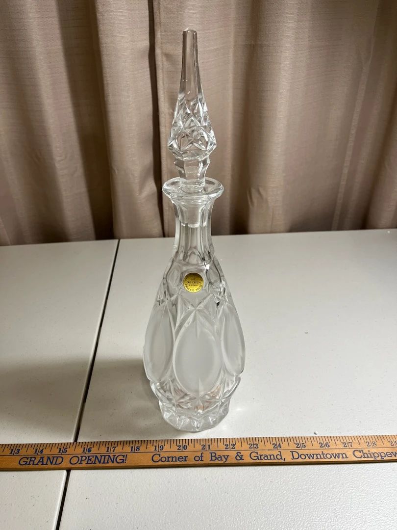  01 Leaded Crystal Decanter