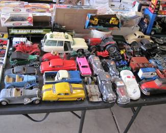 Vintage Friction Cars.  Hubley, Marx.  Metal & Plastic Cars, Diecast Car Banks
