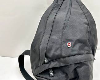 New With Tags Victorinox Swiss Army Tear Drop Mono Sling Bag
Lot #: 61