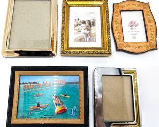5 Small Picture Frames: Leather, Rhinestone, Chrome, Gold Tone & More
Lot #: 118