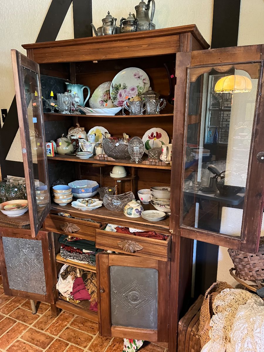 Sterling Estate Sale in Fort Worth, TX starts on 4/25/2024